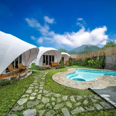 The Dewi Kintamani Luxury Glamping And Natural Hotspring Exterior photo