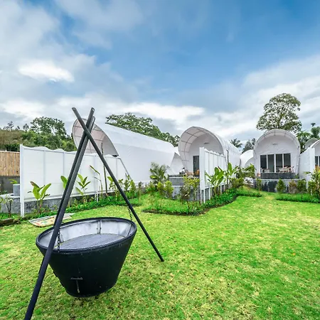 The Dewi Kintamani Luxury Glamping And Natural Hotspring Exterior photo