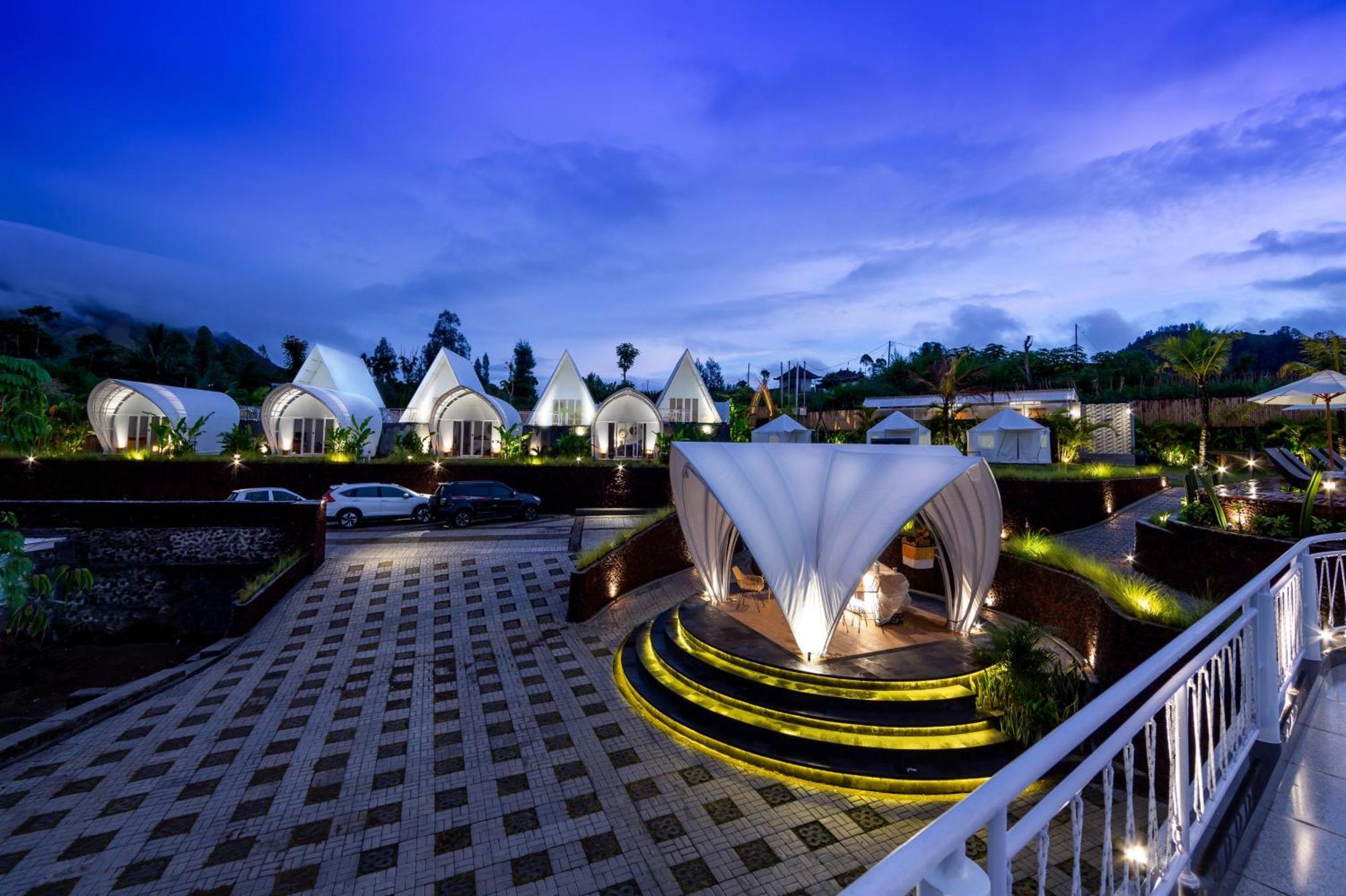 The Dewi Luxury Glamping And Natural Hotspring Tente de luxe *